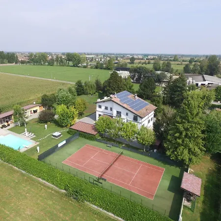 Liana Tatil Evi